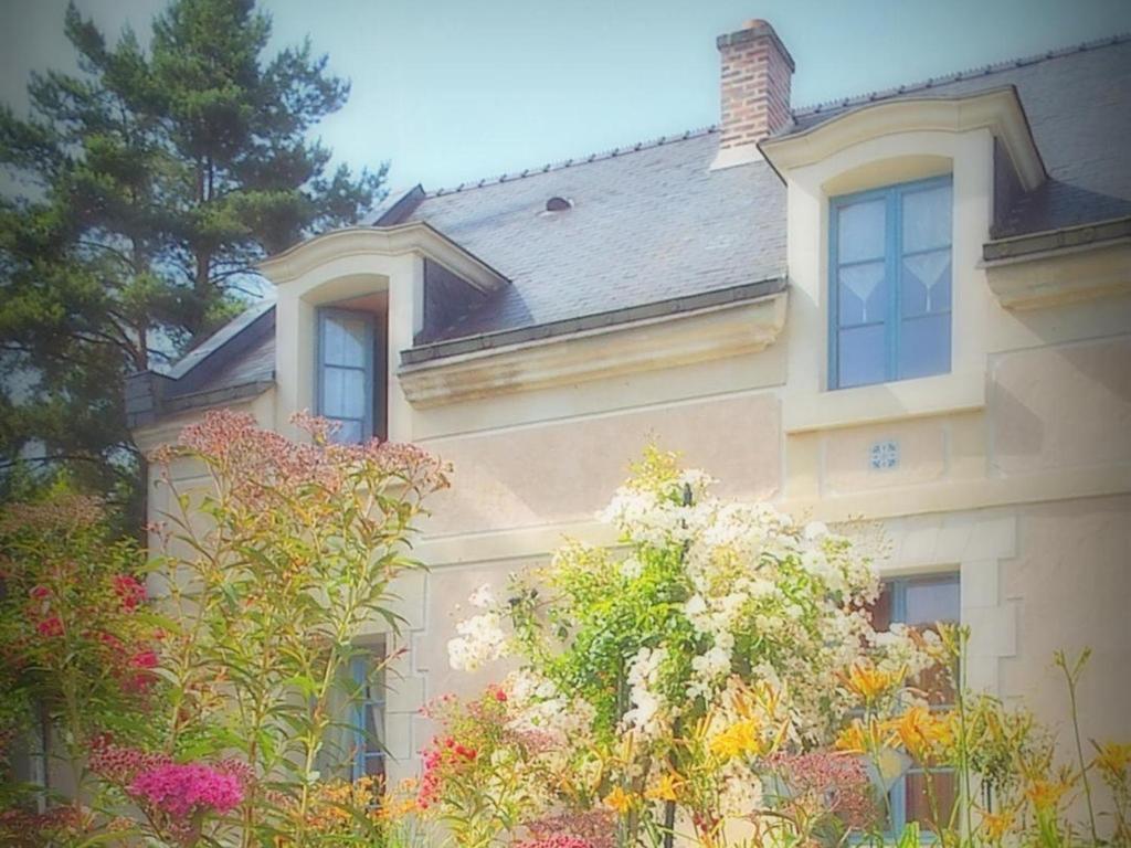 เล โรส เดอ มงเทอร์ล็อง Bed & Breakfast Montherlant ภายนอก รูปภาพ